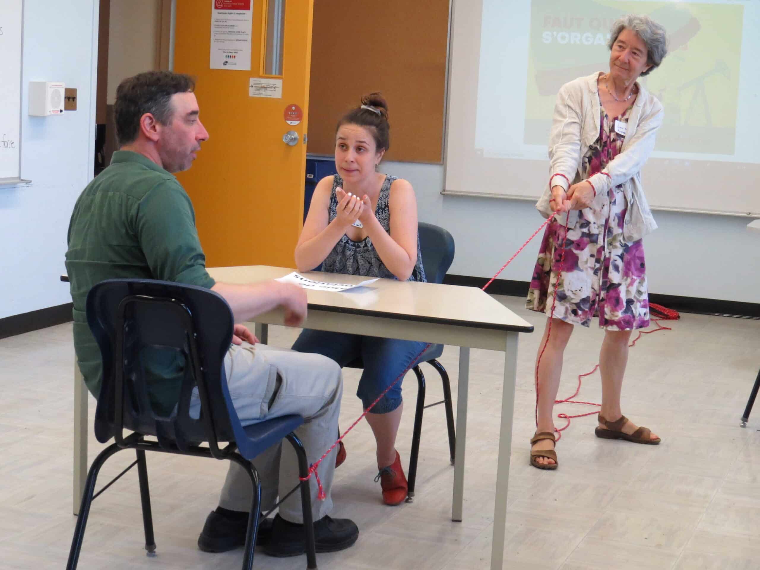 Un sketch lors d'un atelier de formation